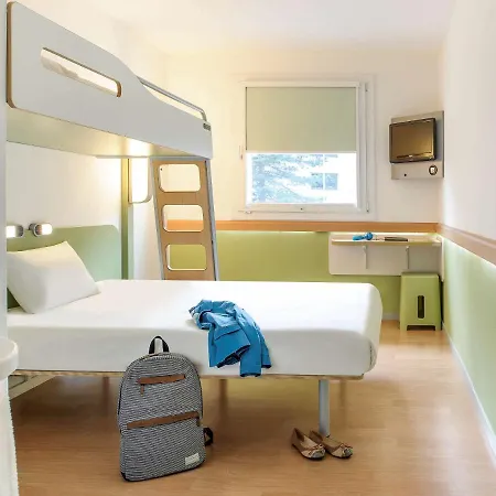 Ibis Budget Amberieu En Bugey/chateau Gaillard A42 Château-Gaillard